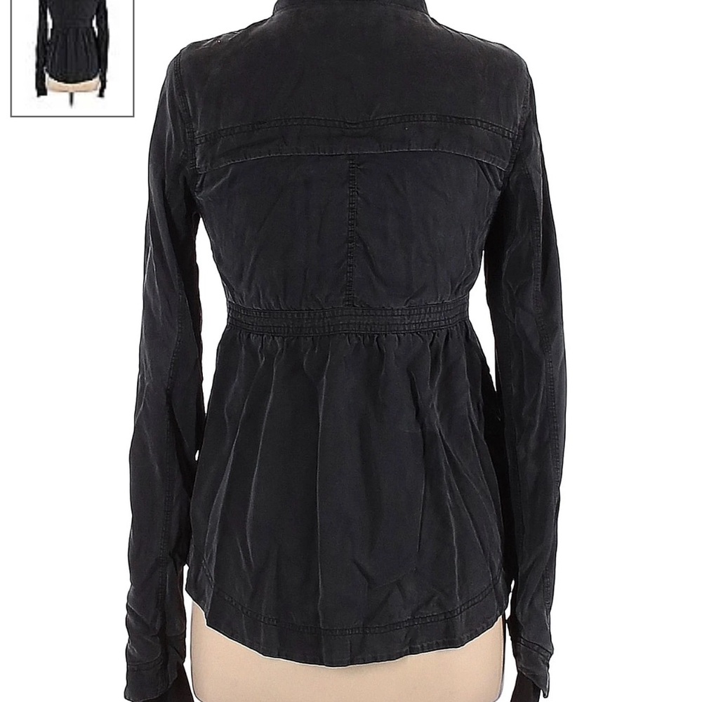 Lululemon Running Jacket - Picture 5 of 9